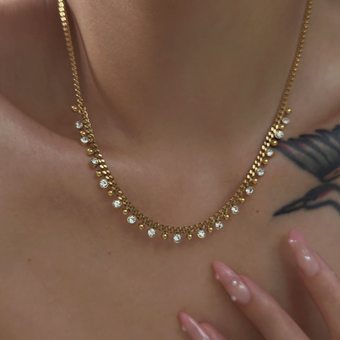 Jacqueline in-line Chain