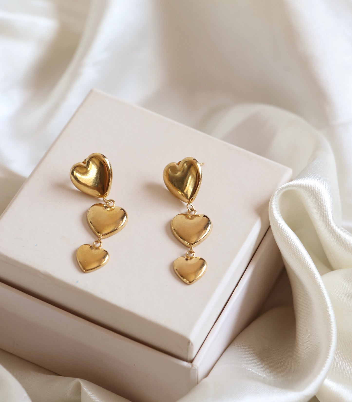 Just Hearts Earrings