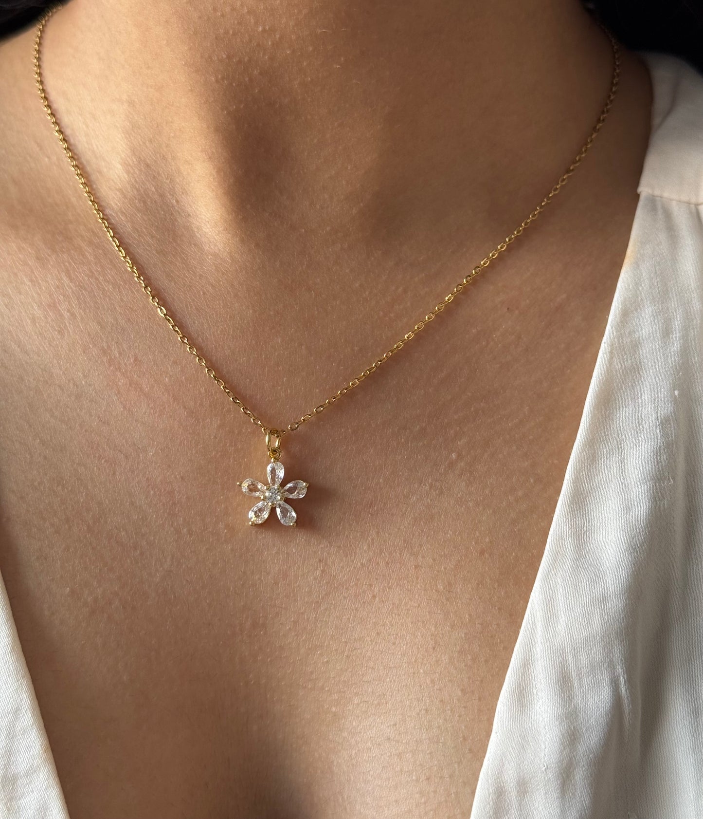 Jules Diamond Petals Necklace