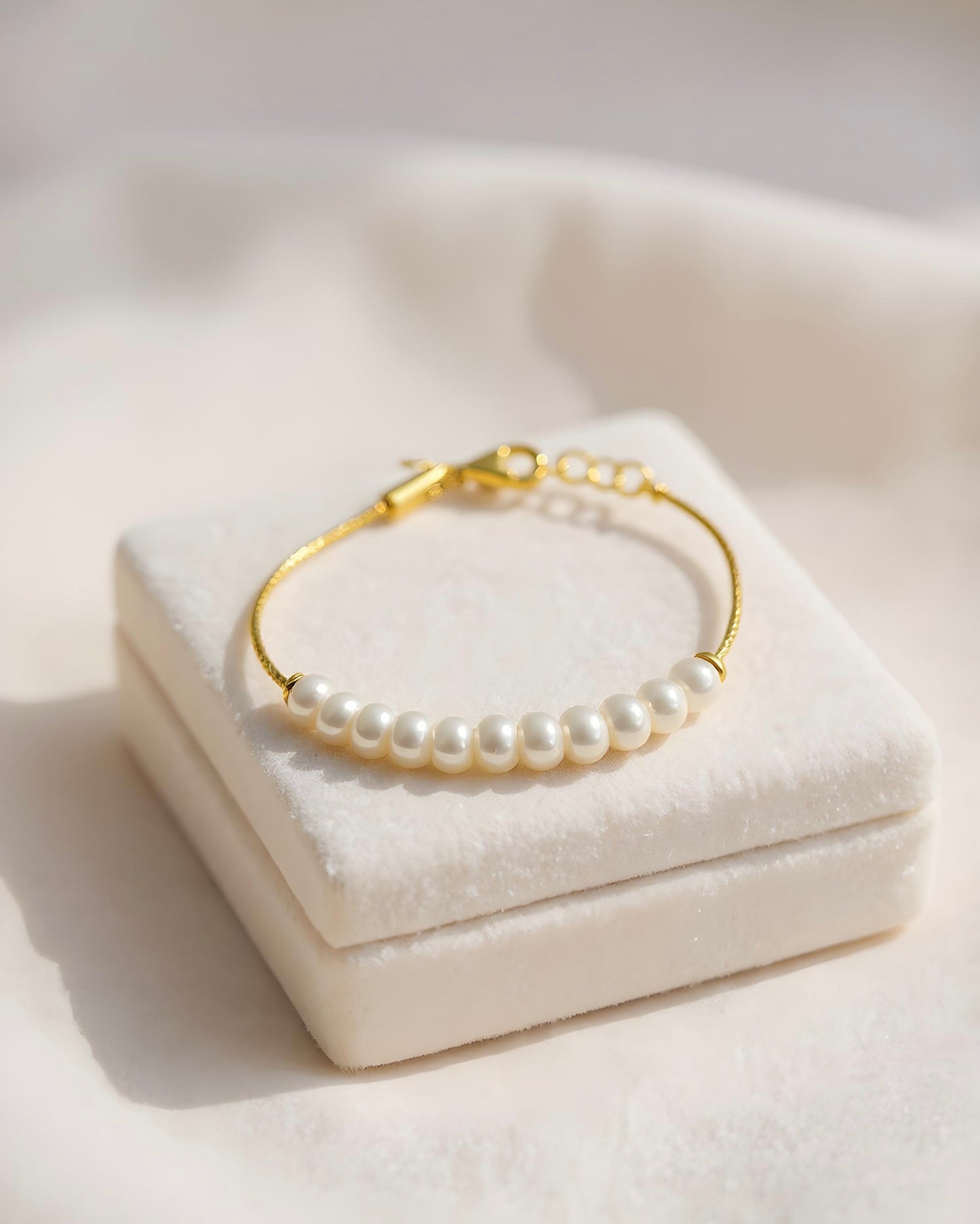 Ivory Pearl Bracelet