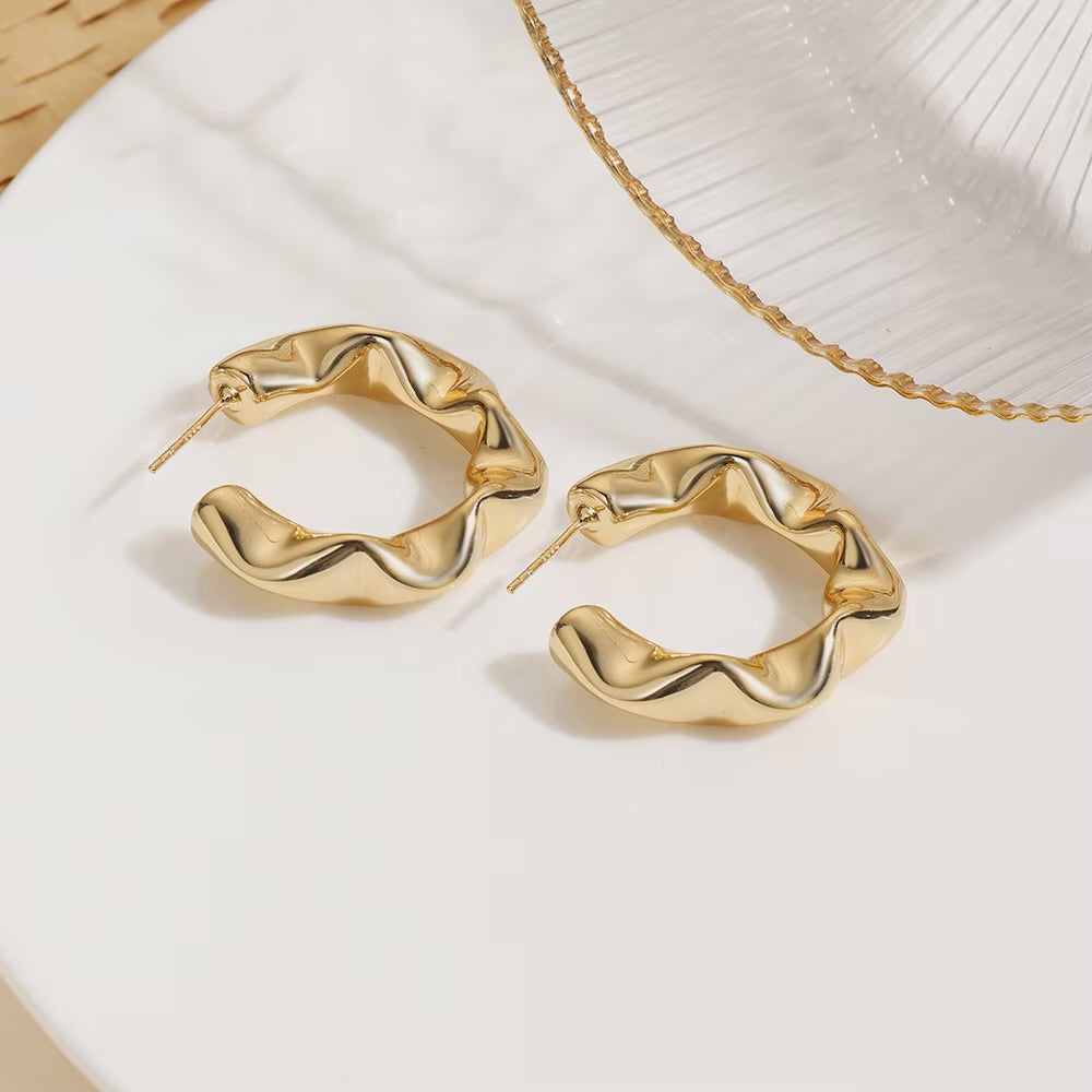 Tonight’s Twisted Hoops