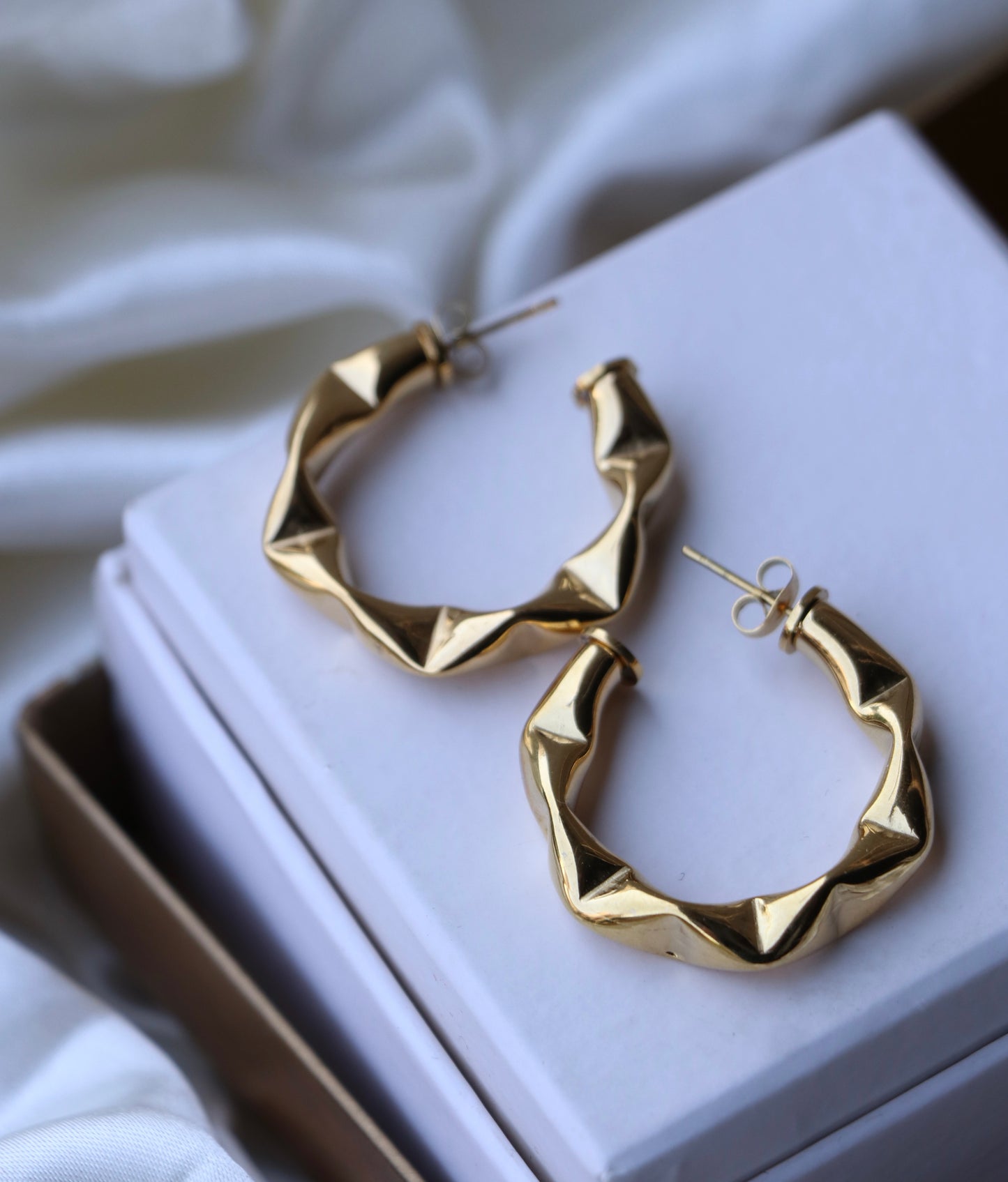 Tonight’s Twisted Hoops