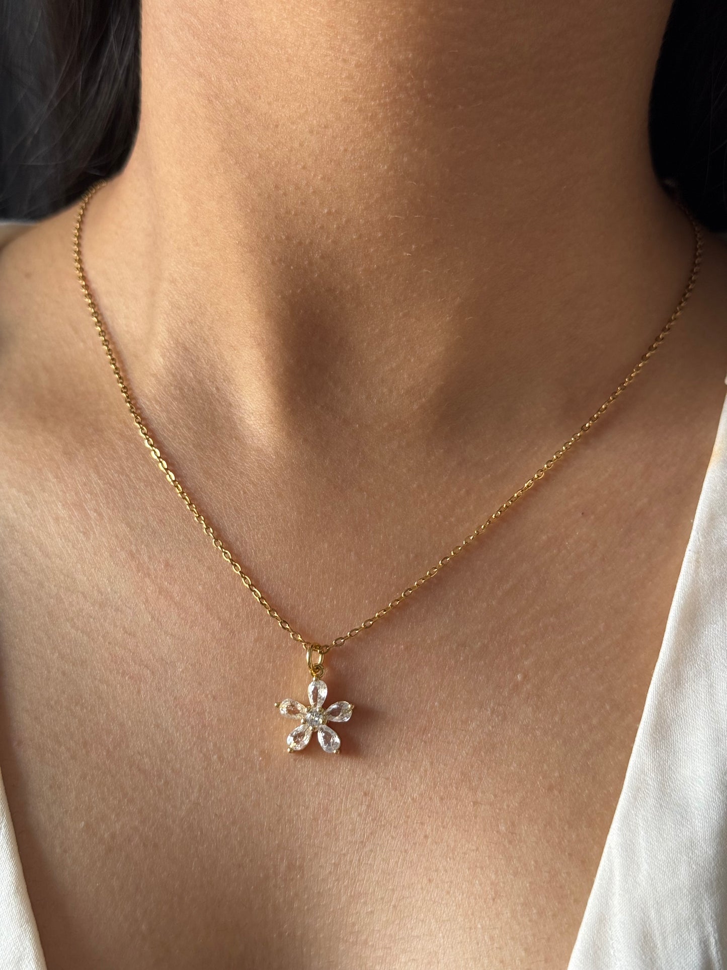 Jules Diamond Petals Necklace