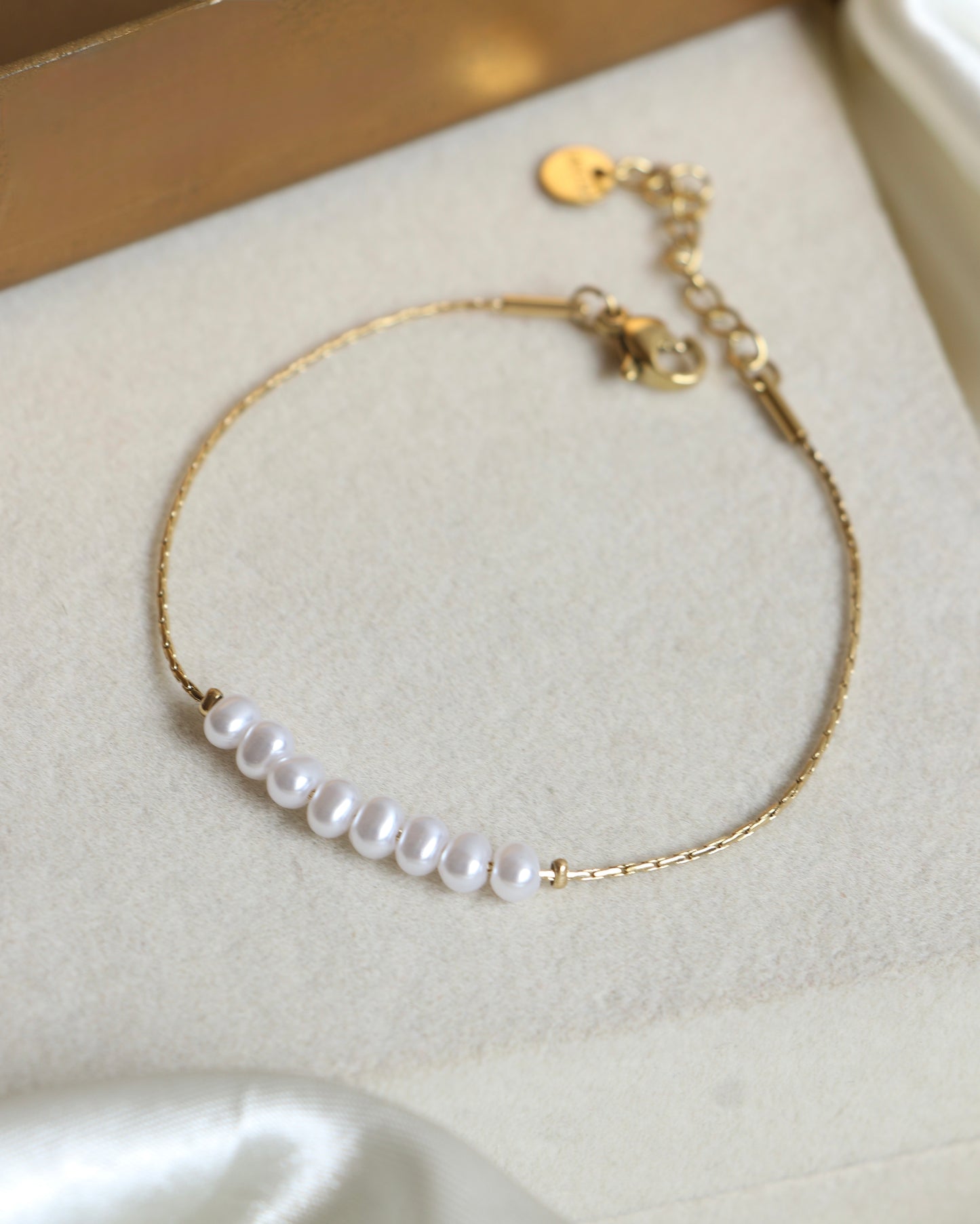 Ivory Pearl Bracelet