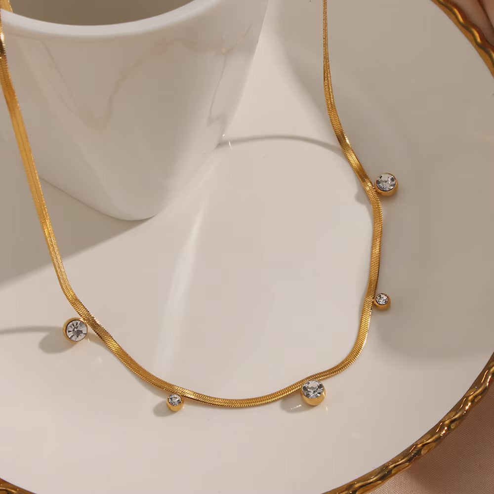 Hazel Zirconia Line Chain