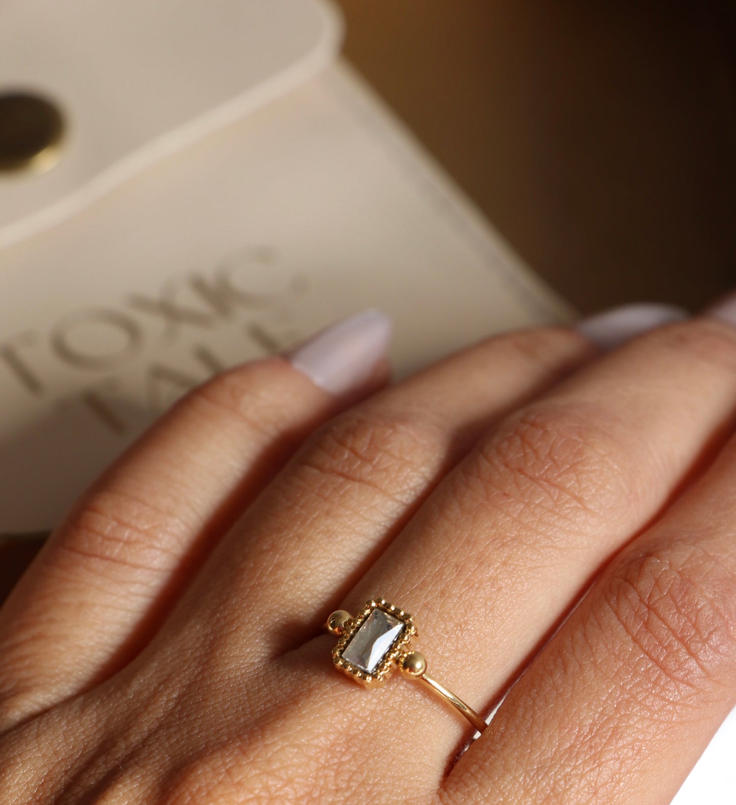 Ariana White Rhinestone Ring ( Adjustable)