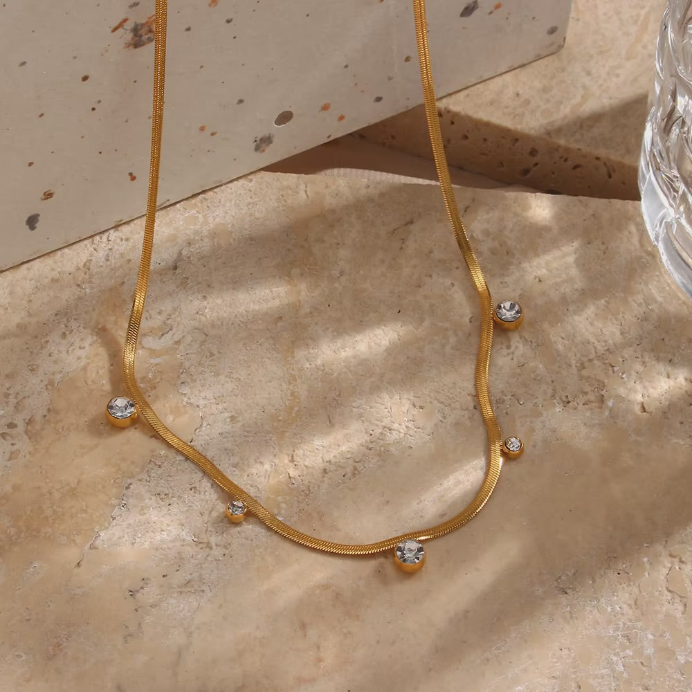 Hazel Zirconia Line Chain