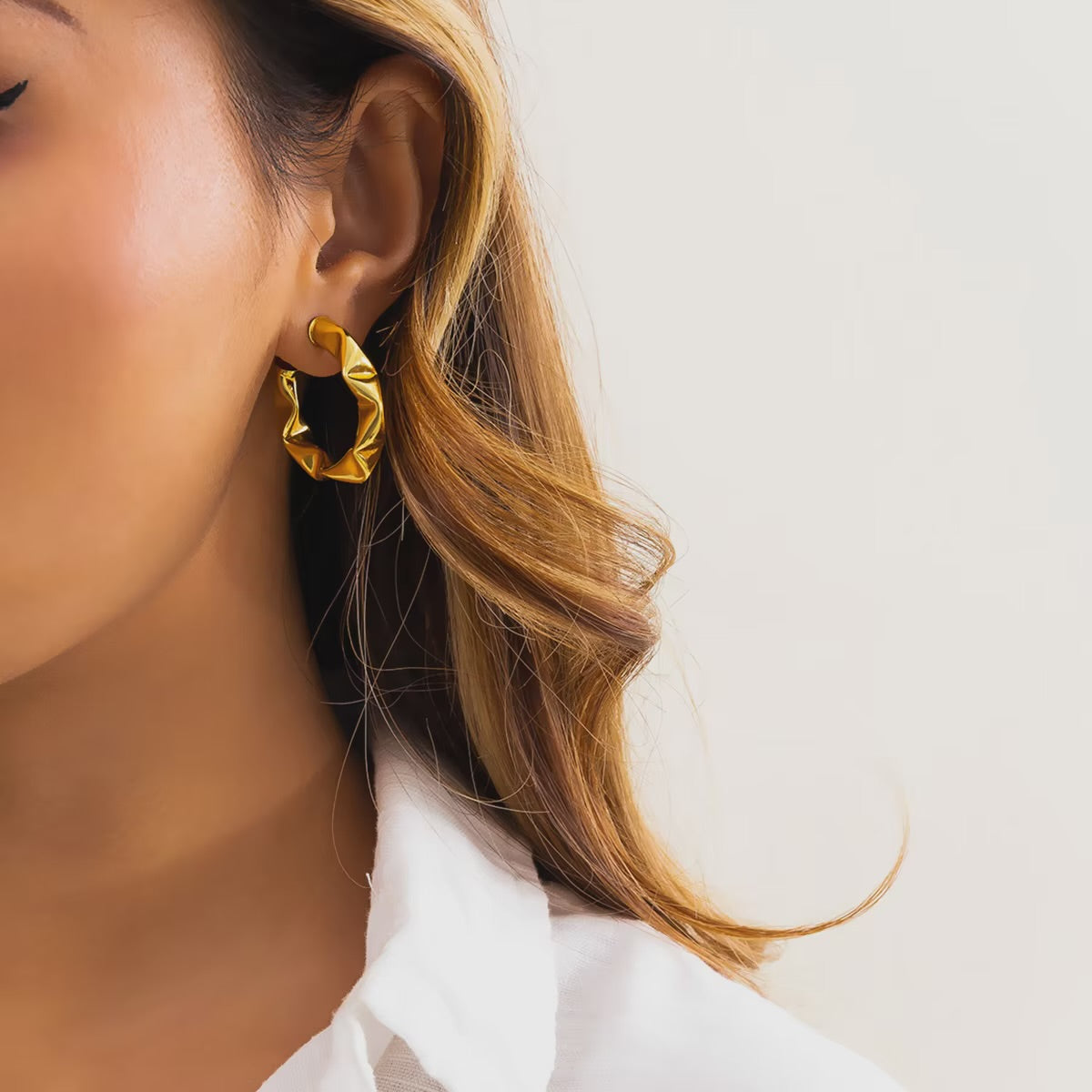 Tonight’s Twisted Hoops