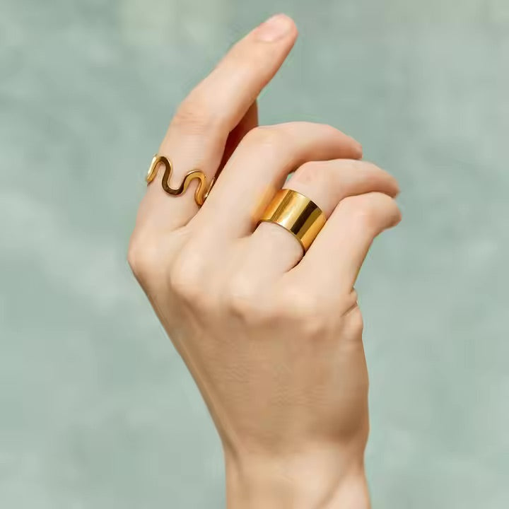 Beatrix Ring ( Adjustable)