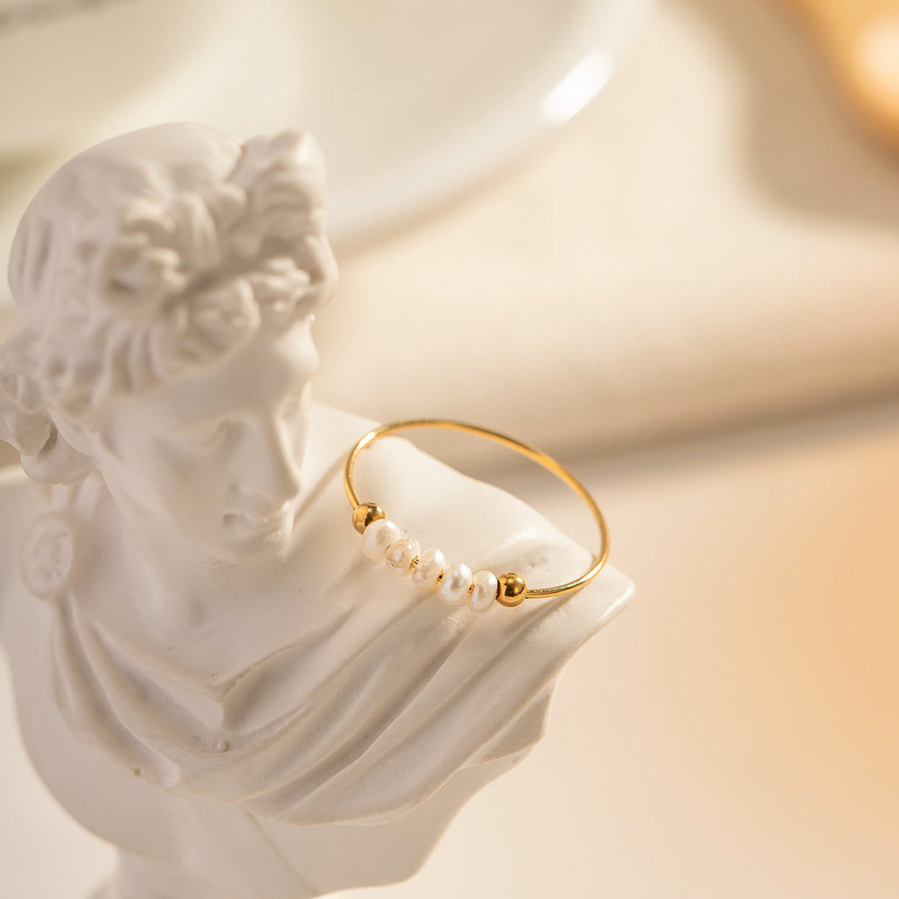 Dainty Marine Pearl Ring (Free size)