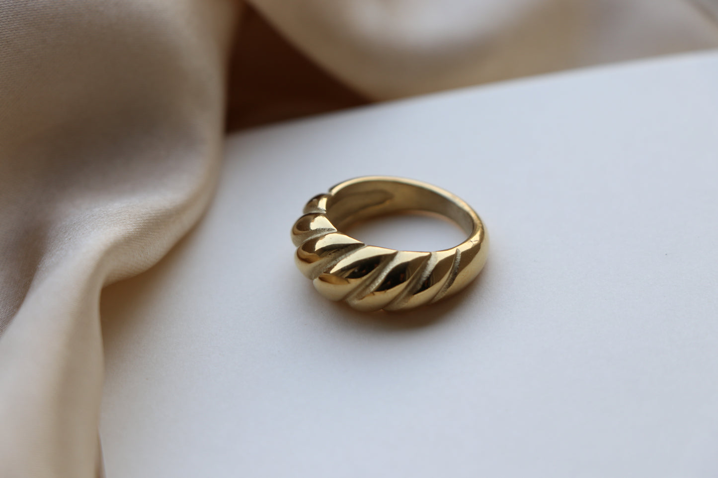 Croissant Ring