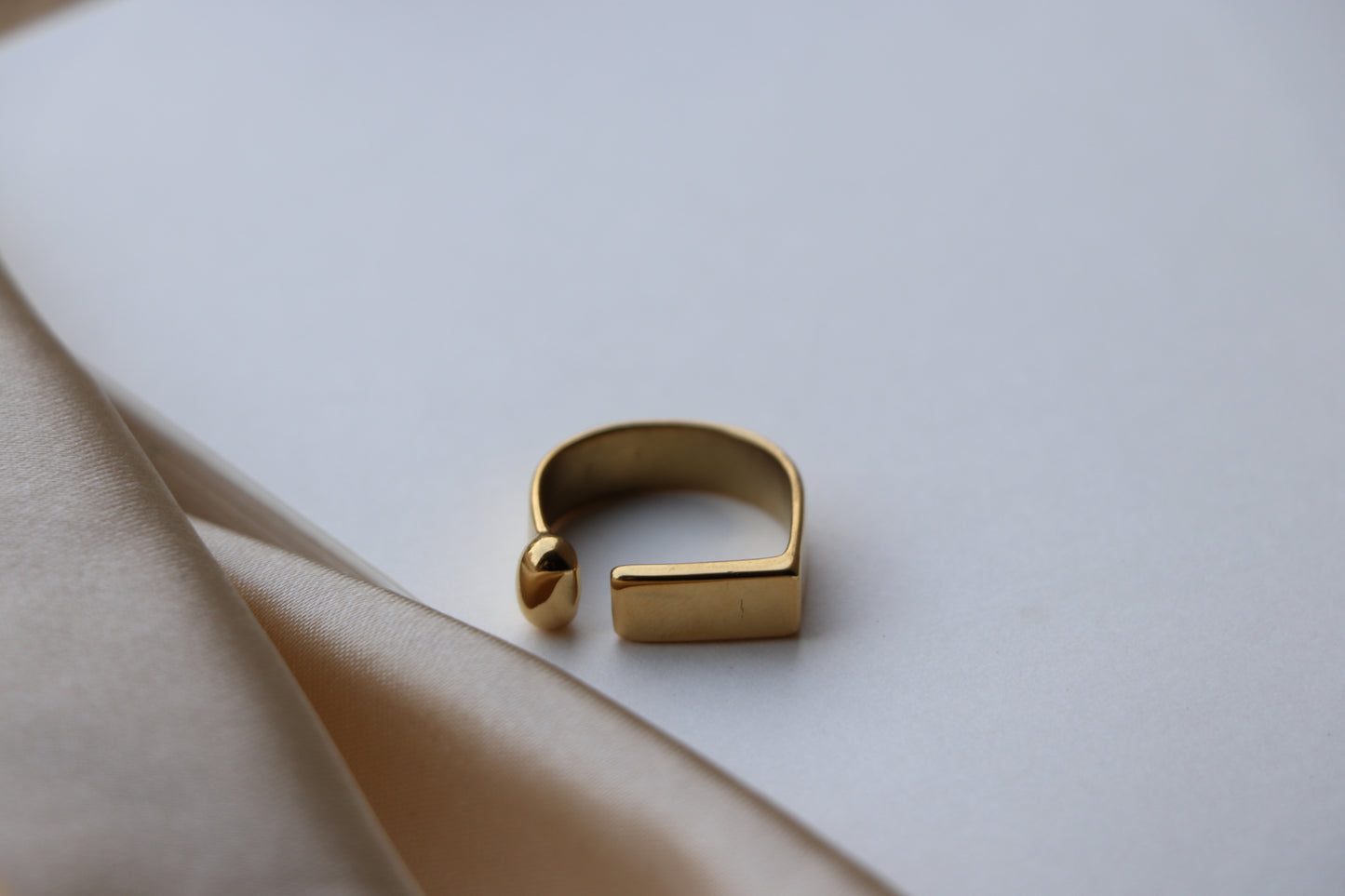 Katia Ring