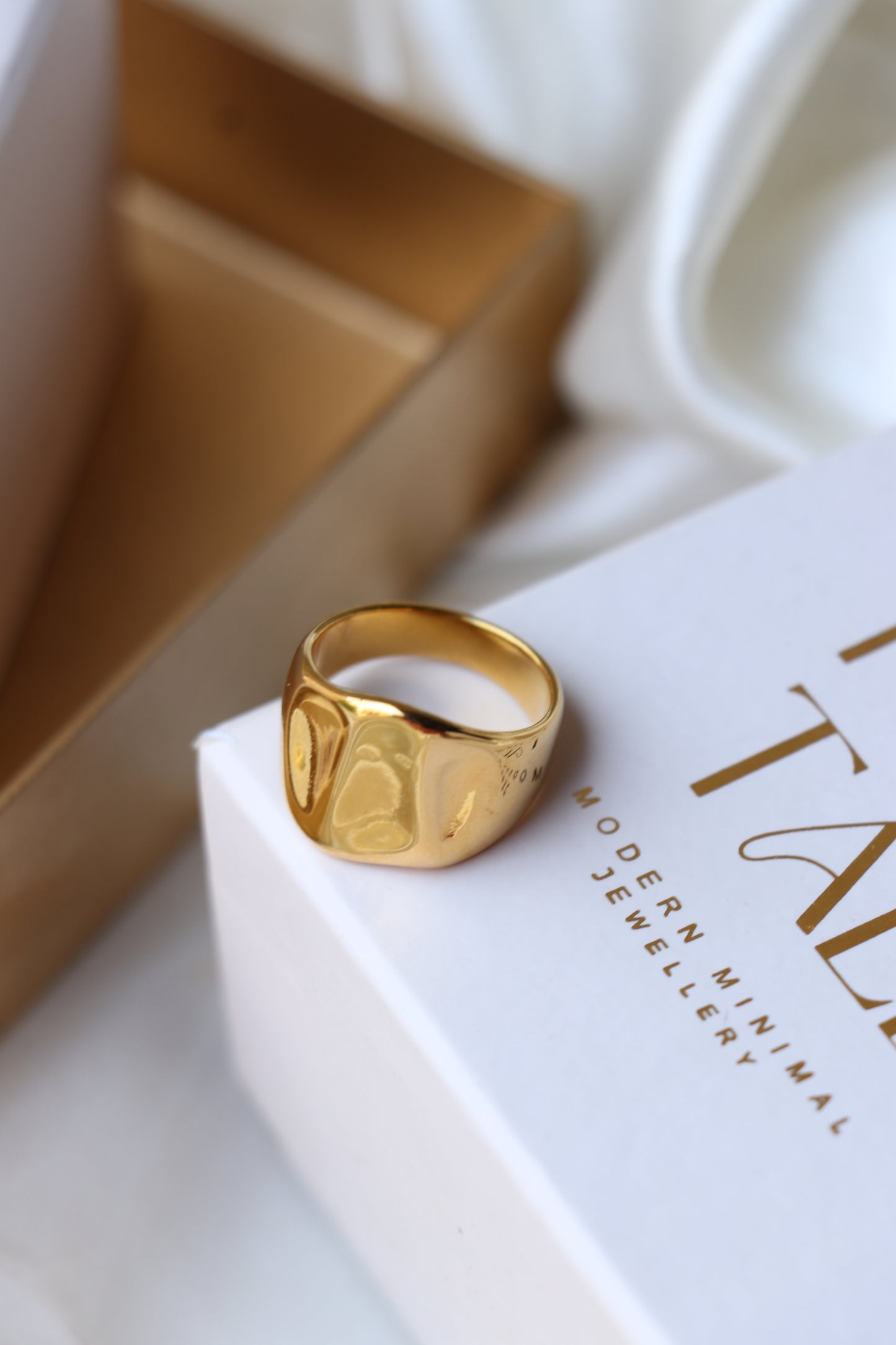 Alex Hammered Ring