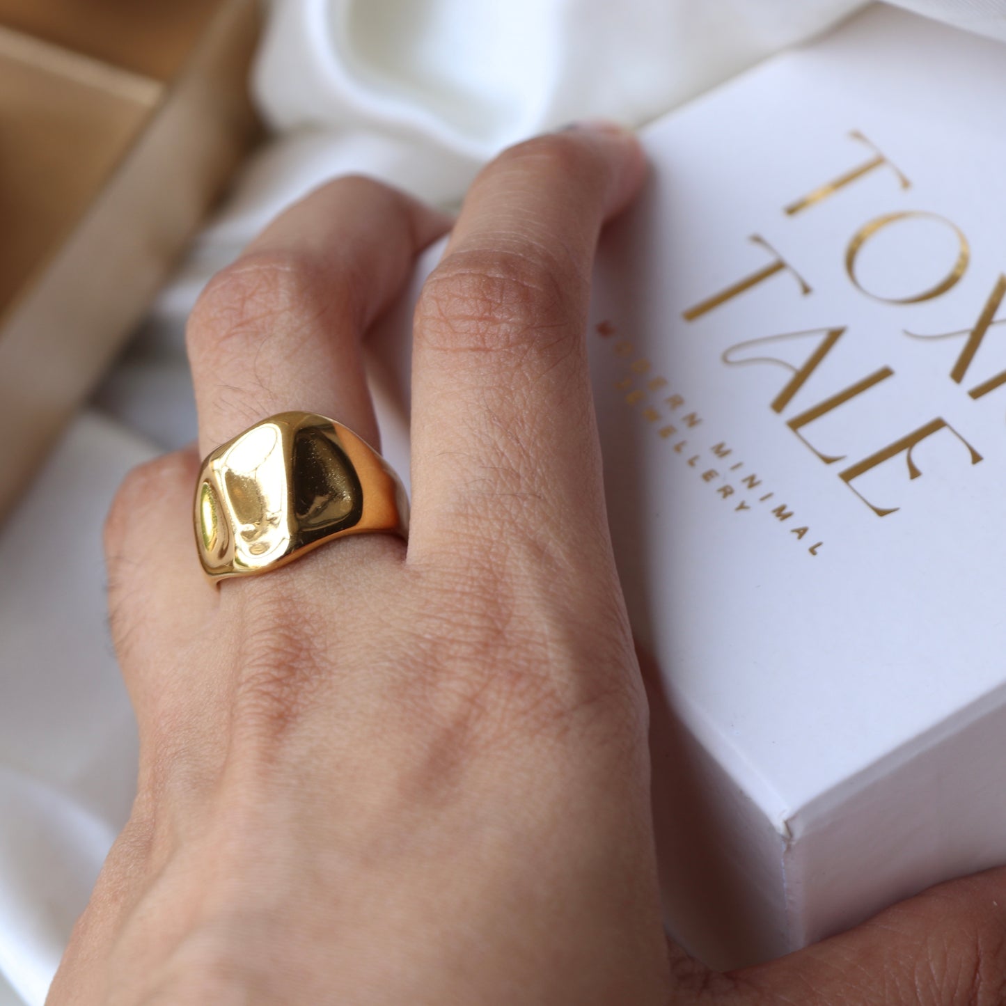 Alex Hammered Ring