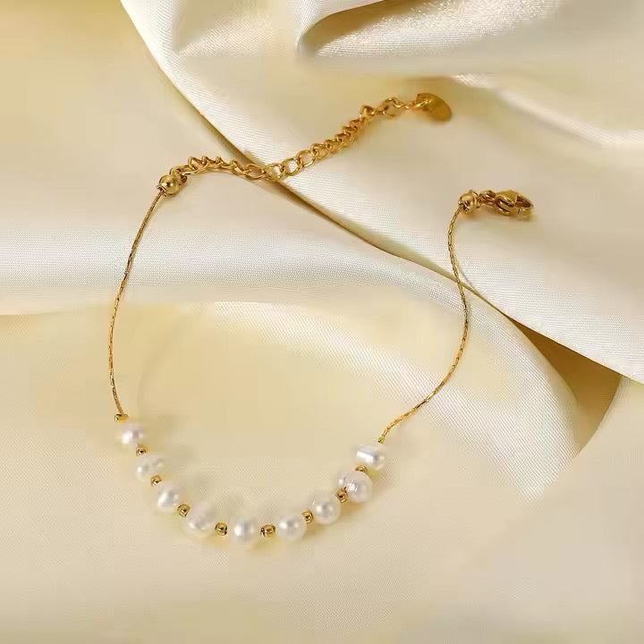 Poisoned Pearl Bracelet ( Natural Pearl)