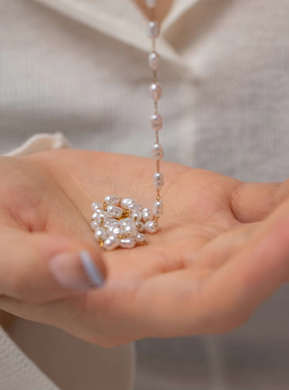 Pairs Fresh Pearl Necklace