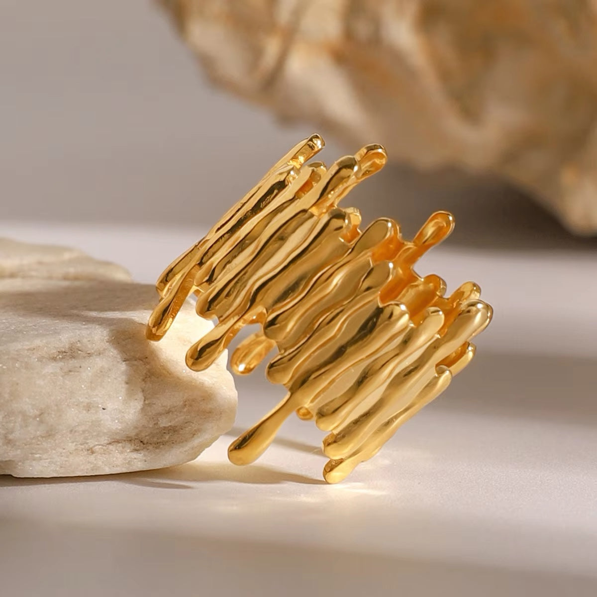 Medusa Stripped Ring (Adjustable)