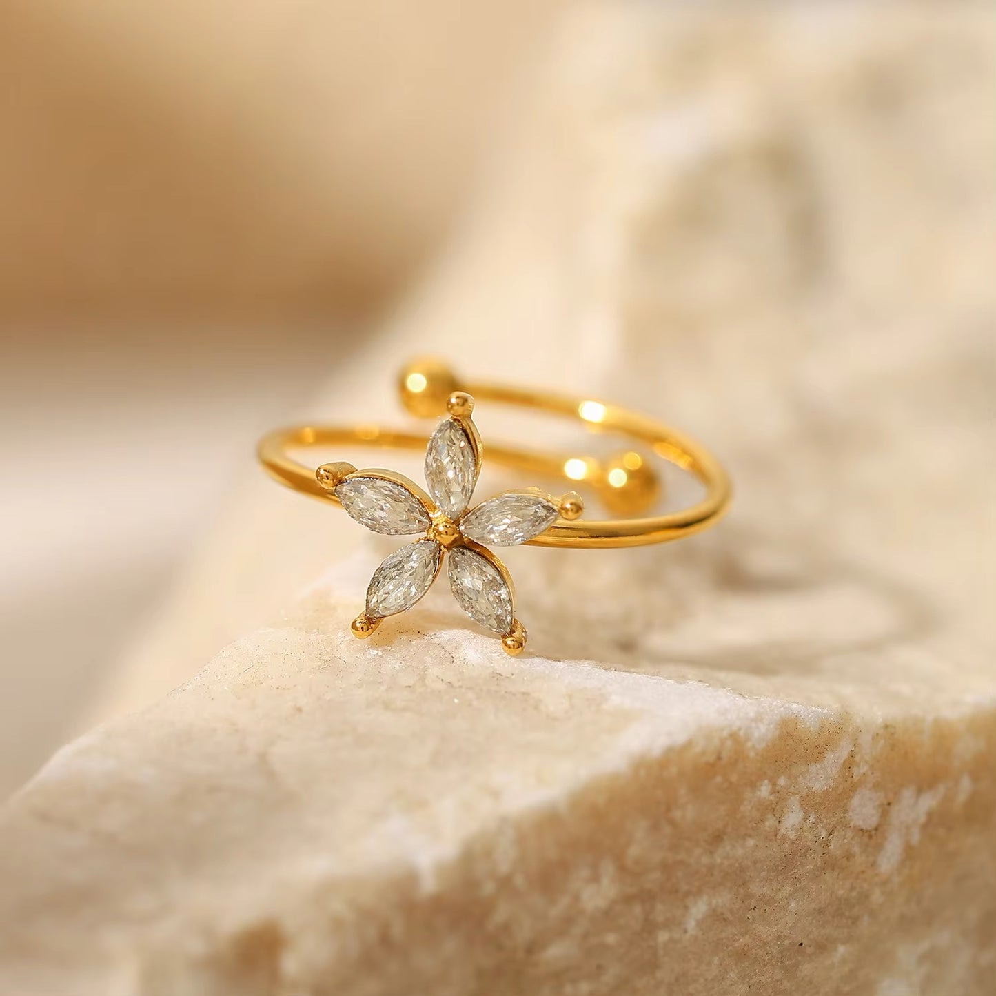 Fleur de Glace Ring ( Adjustable)