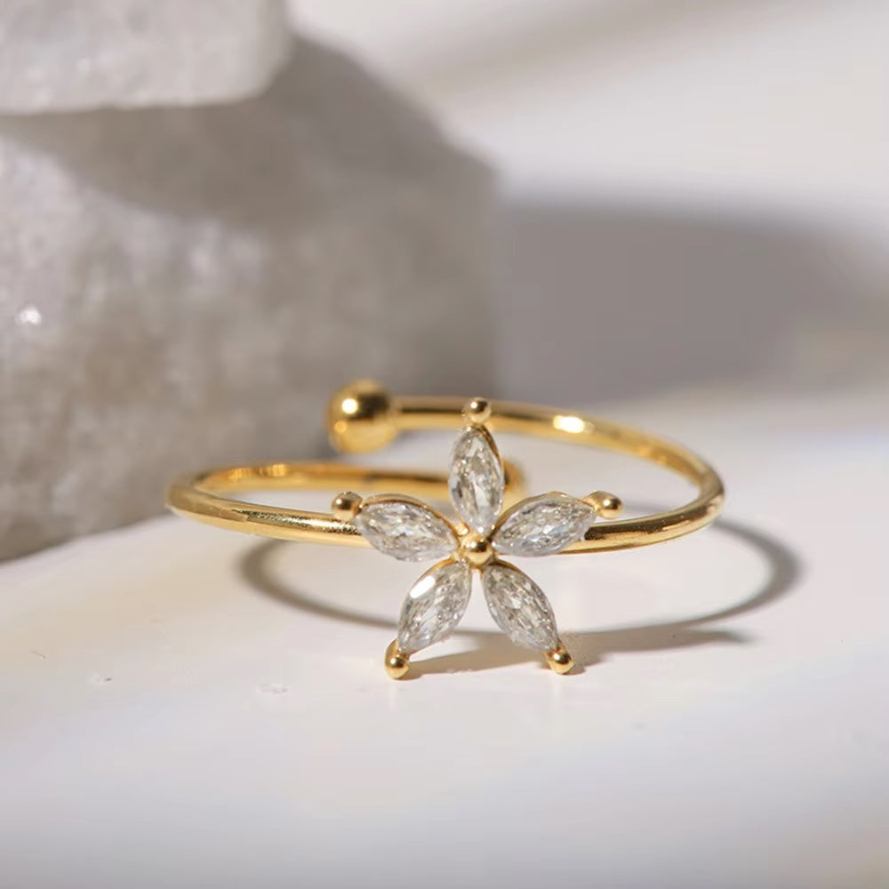 Fleur de Glace Ring ( Adjustable)