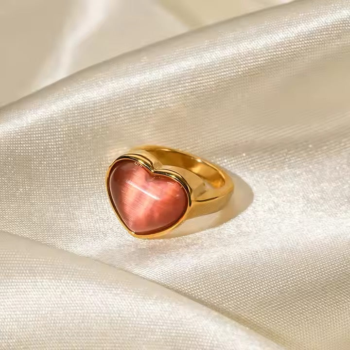 Romeo Pink Heart Ring