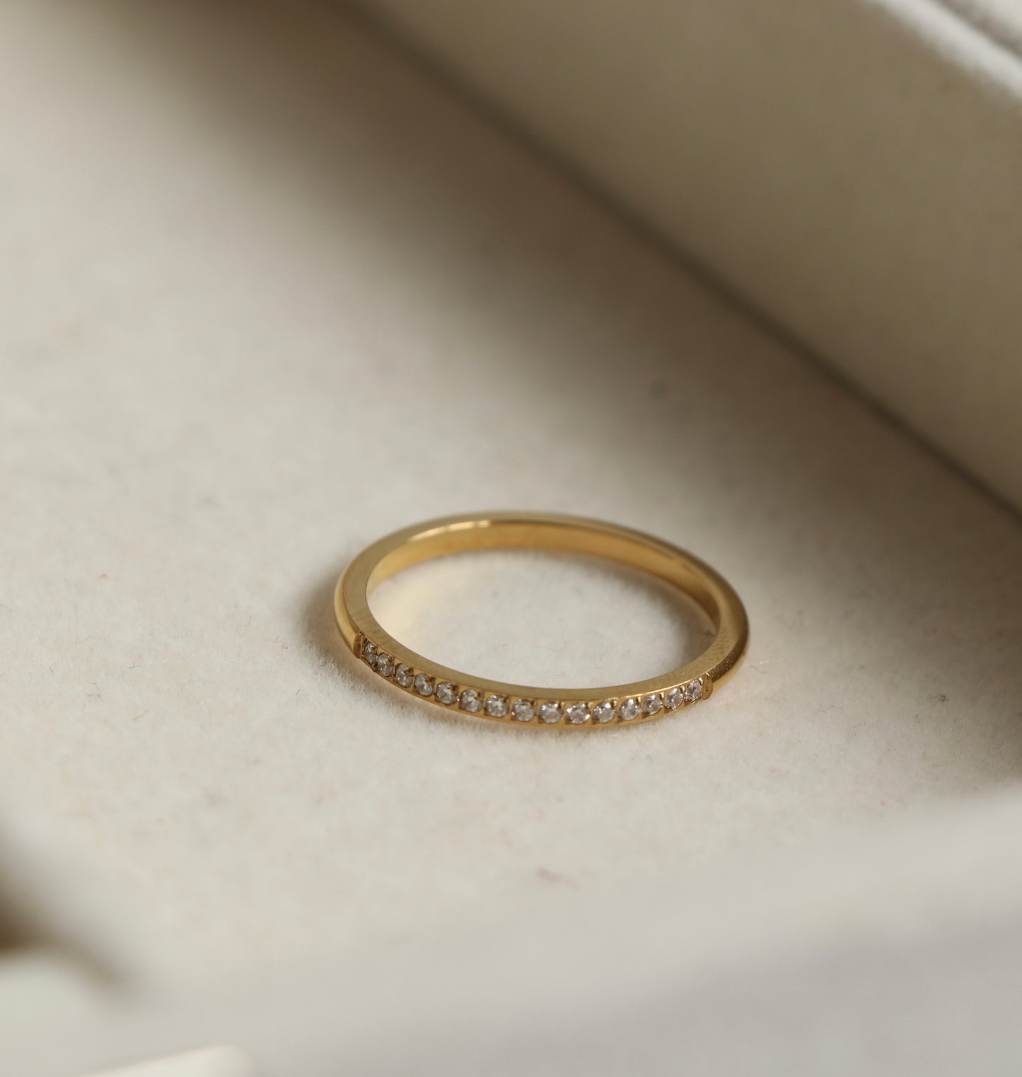Hazel Band Ring