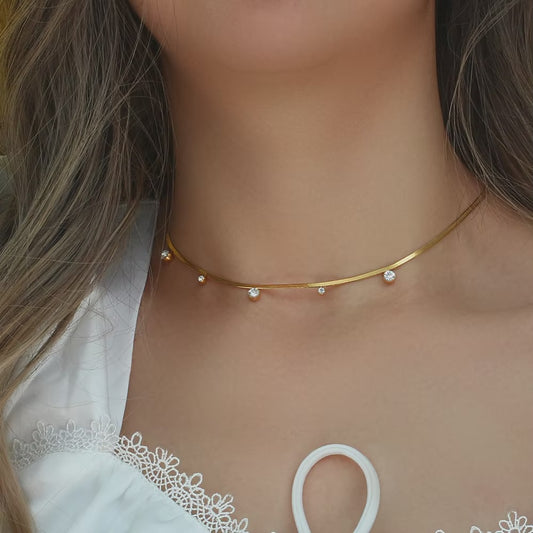 Hazel Zirconia Line Chain