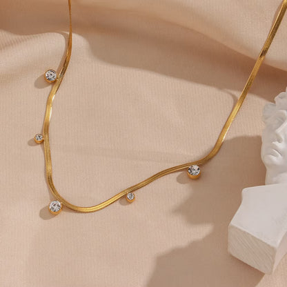 Hazel Zirconia Line Chain