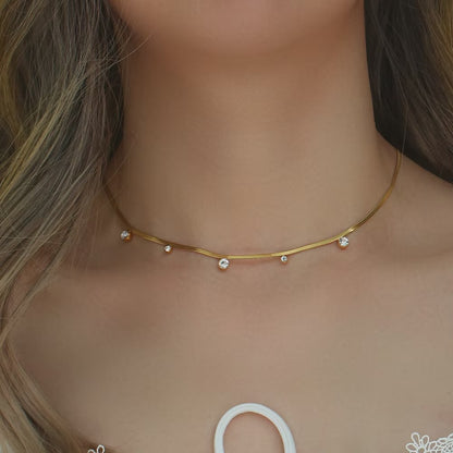Hazel Zirconia Line Chain