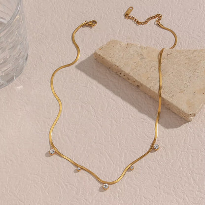 Hazel Zirconia Line Chain