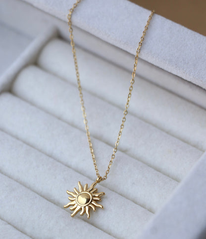 Golden Daylight Necklace