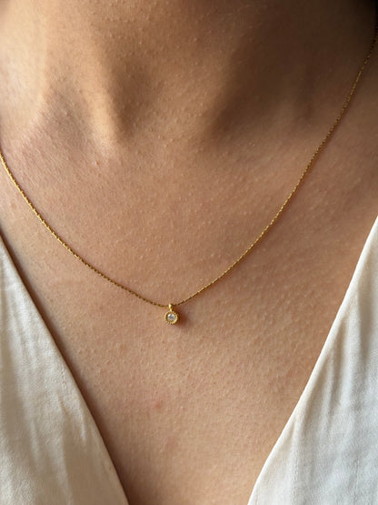 Dainty Amos Zirconia Necklace