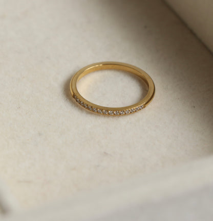 Hazel Band Ring