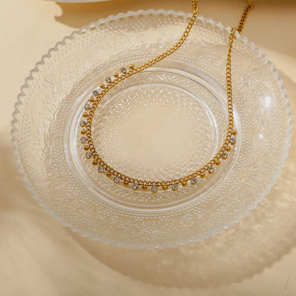 Jacqueline in-line Chain