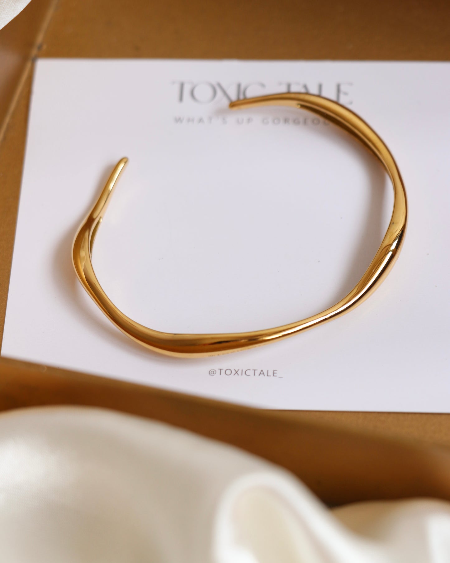 Katia Sleek Gold Band ( Adjustable)