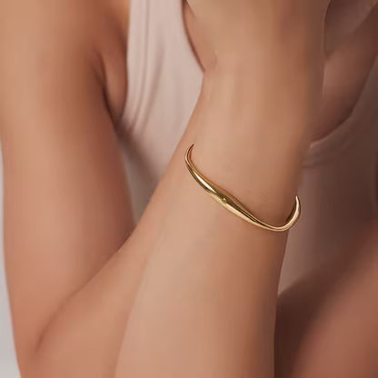 Katia Sleek Gold Band ( Adjustable)