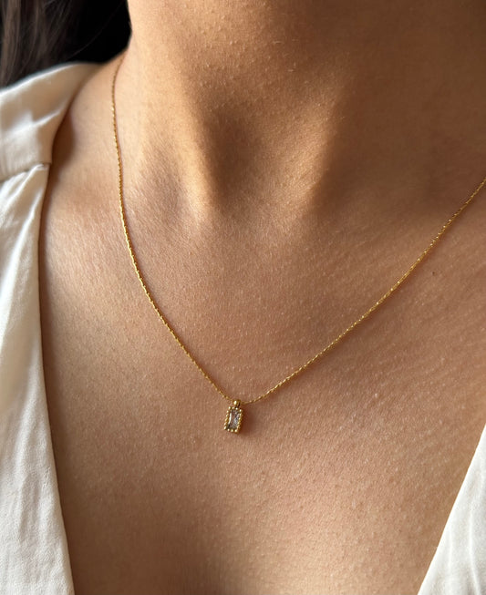 Zelda Dainty Zirconia Necklace
