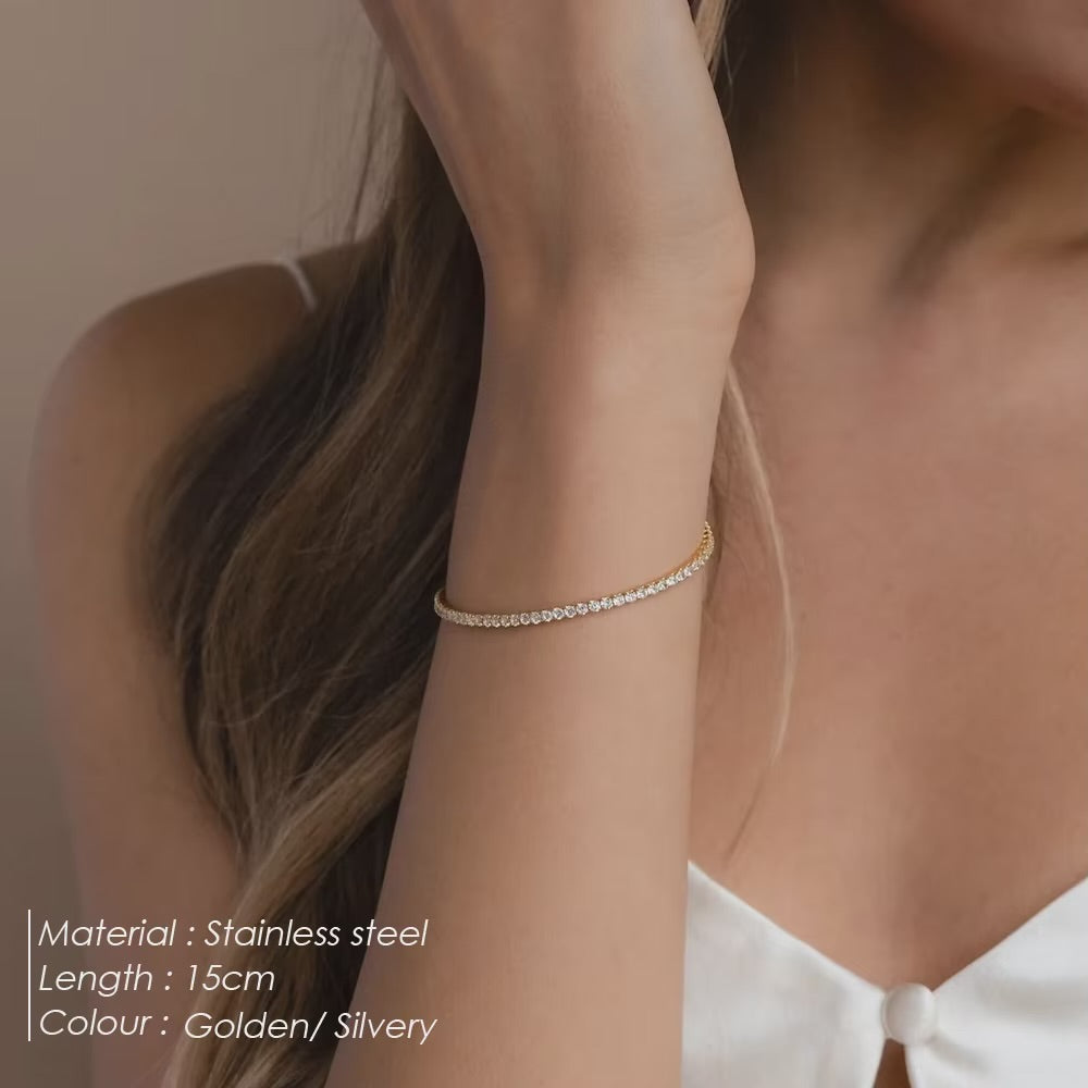 Dainty Bella Tennis Bracelet ( 1.5 mm Thickness)