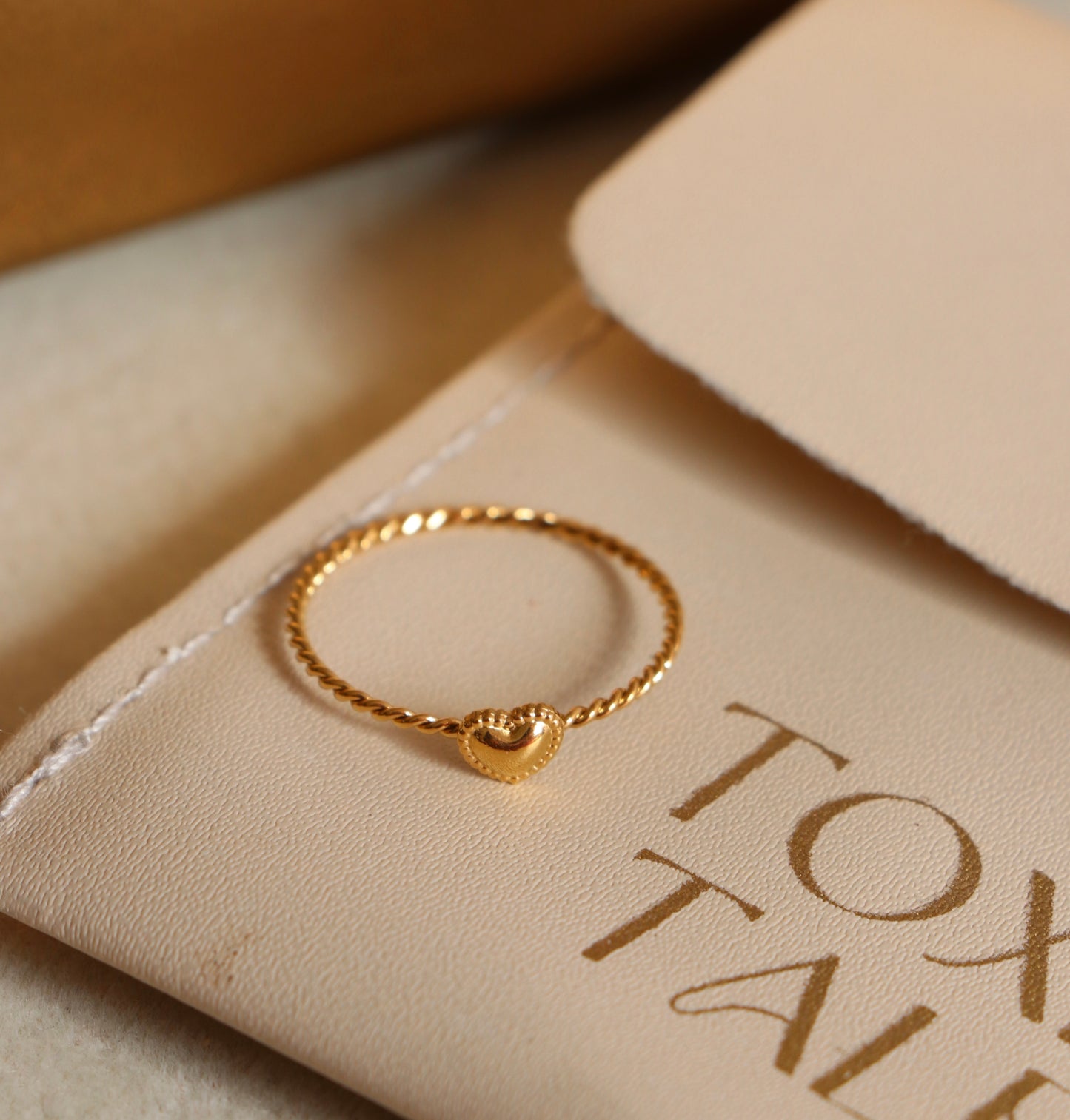 Dainty Heart Ring