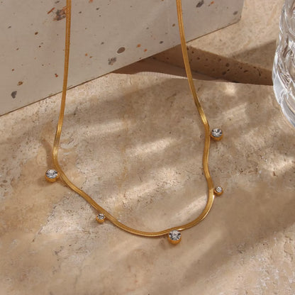 Hazel Zirconia Line Chain