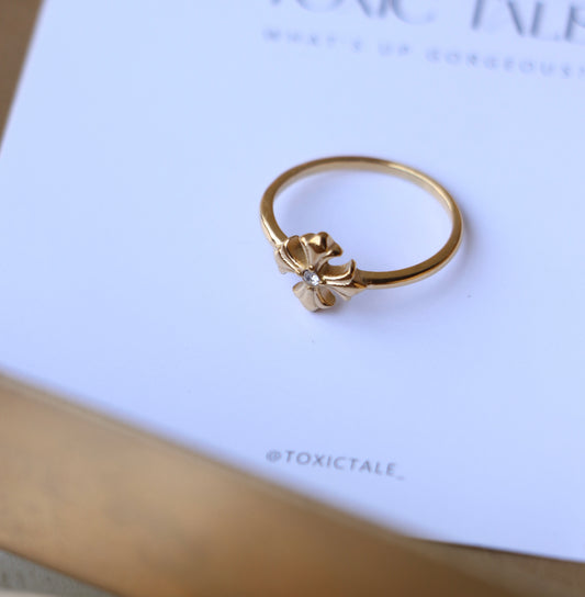 Dainty Era Ring