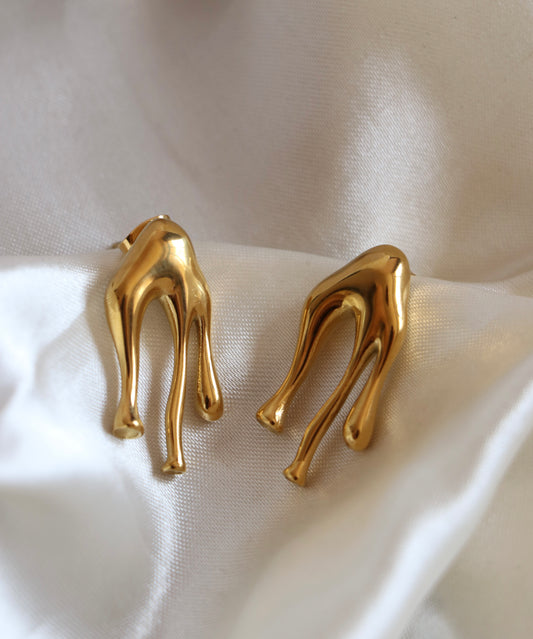 Gigi Melting Studs