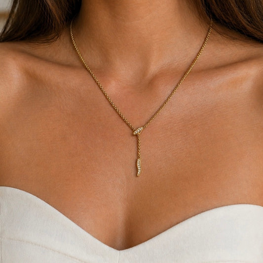 Venom Kiss Necklace
