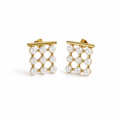 Paris Pearl Studs