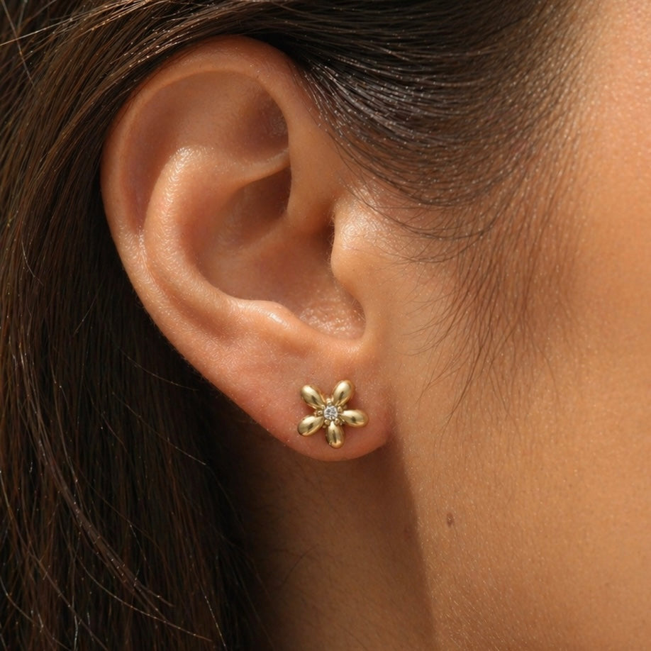 Gold Daisy Studs