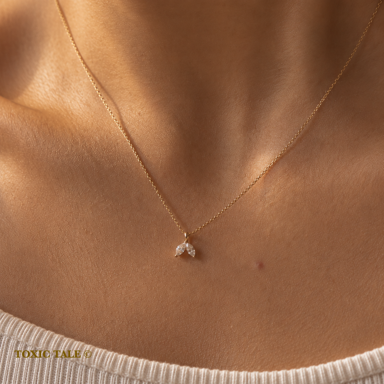 Dainty Genelia Necklace