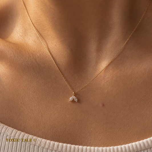 Dainty Genelia Necklace