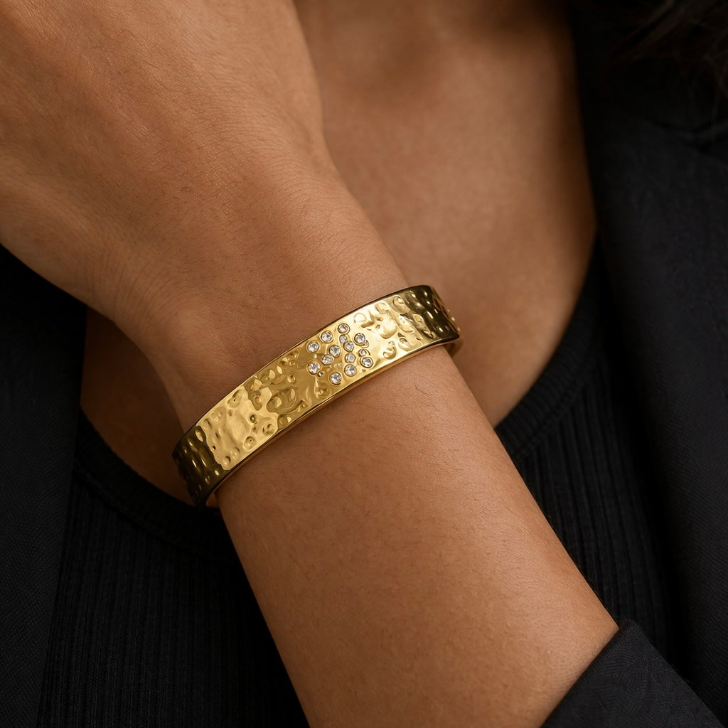 Noir Gold Cuff ( Large)