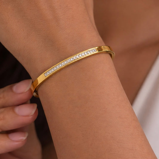 Amaria Gold Band ( Extra Small)