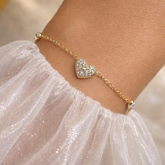 Dainty Diamond Heart Bracelet