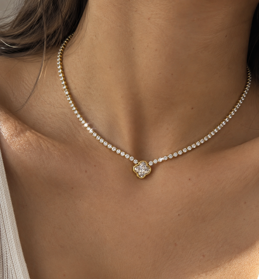Dainty Zirconia Clover Diamond  Necklace
